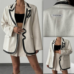 Linen Blazer with 3D leather print