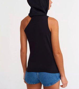 Sleeveless Basic With A Cap